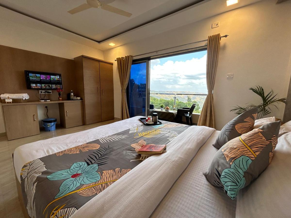 Divine Resort - Mahabaleshwar Panchgani Extérieur photo